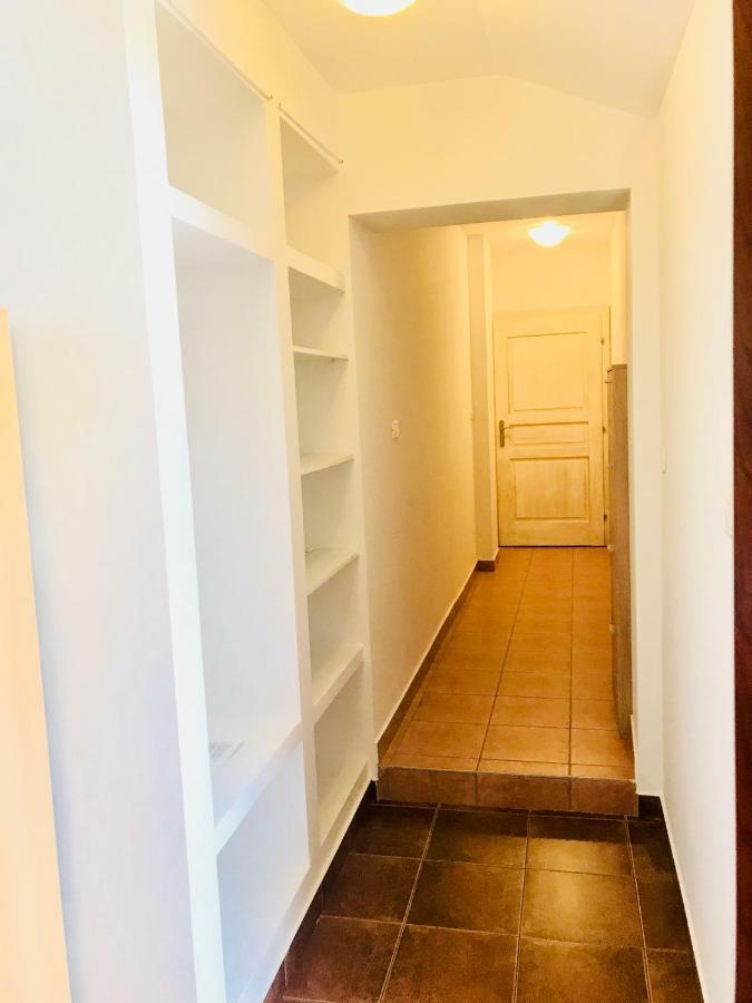 Apartments Vidovic Cezarji Dış mekan fotoğraf